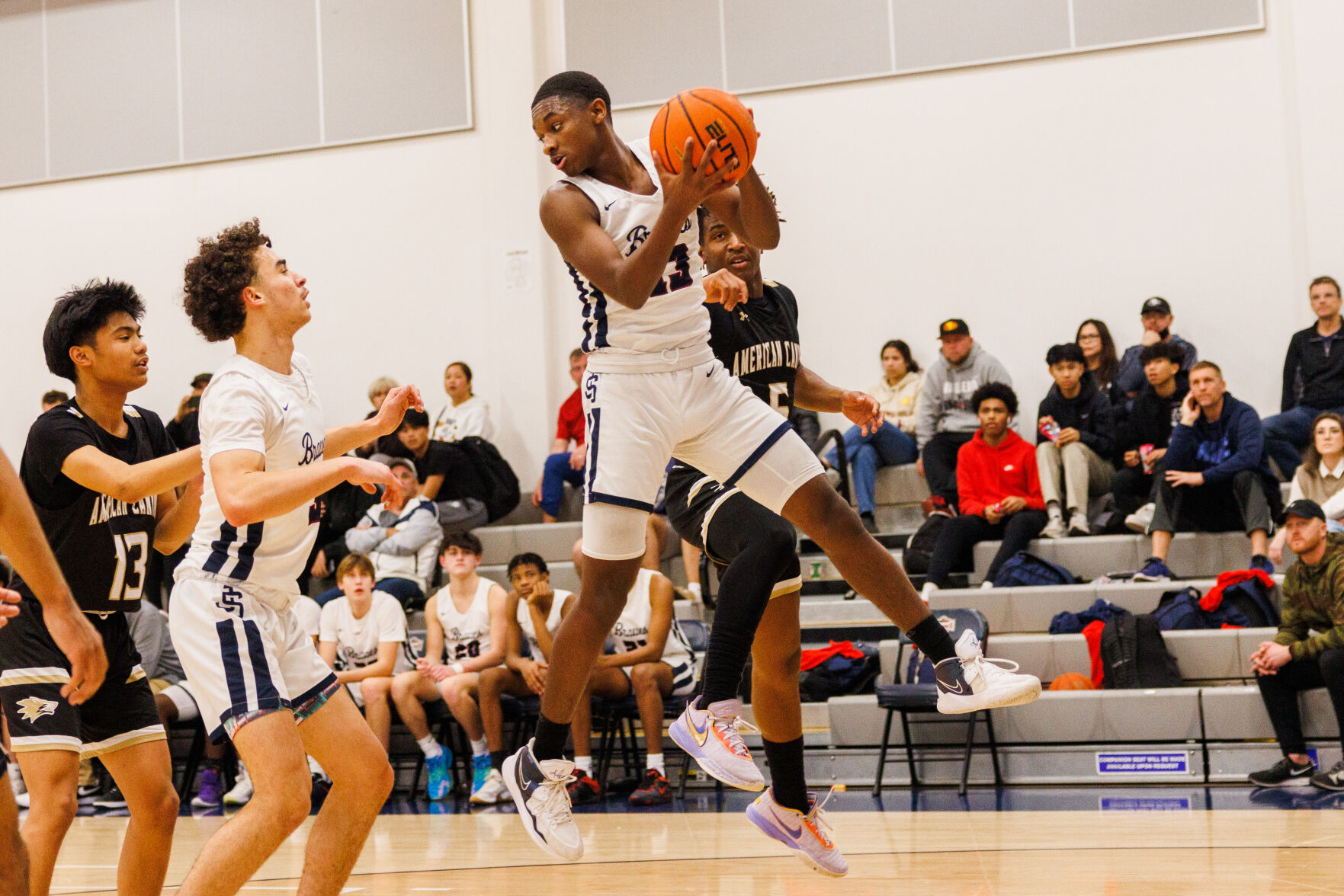 Justin-Siena vs. American Canyon boys basketball 3